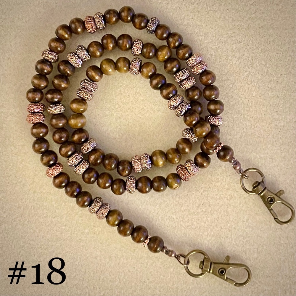 Wood Beaded Mask Holder Necklace / Mask Chain